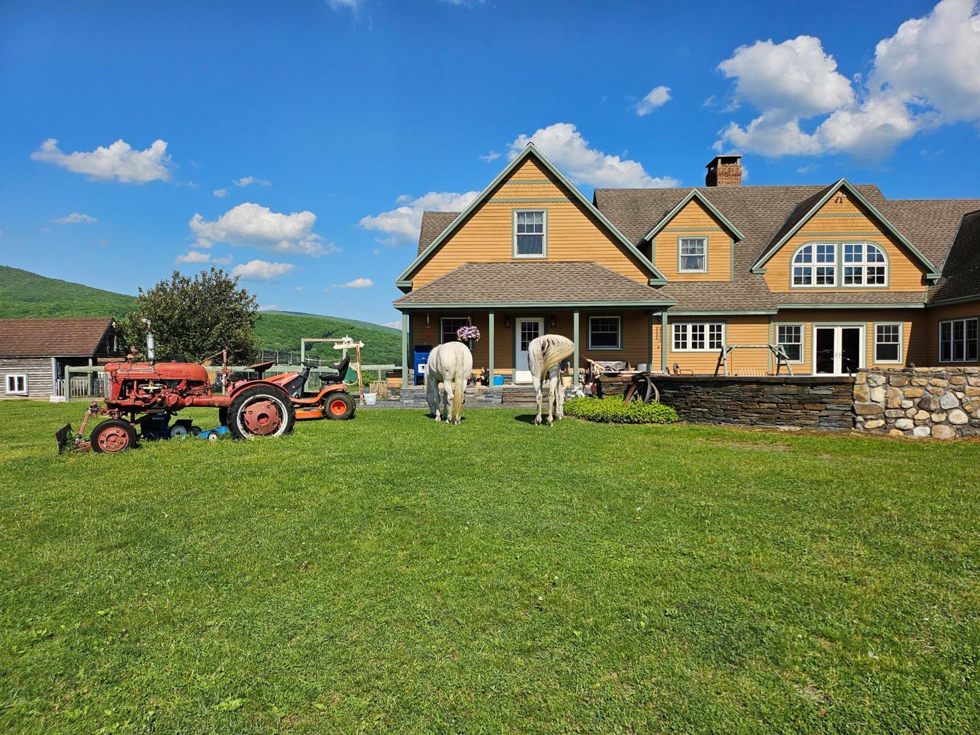 Clover Hill Farm & Country Inn 威廉斯敦 外观 照片