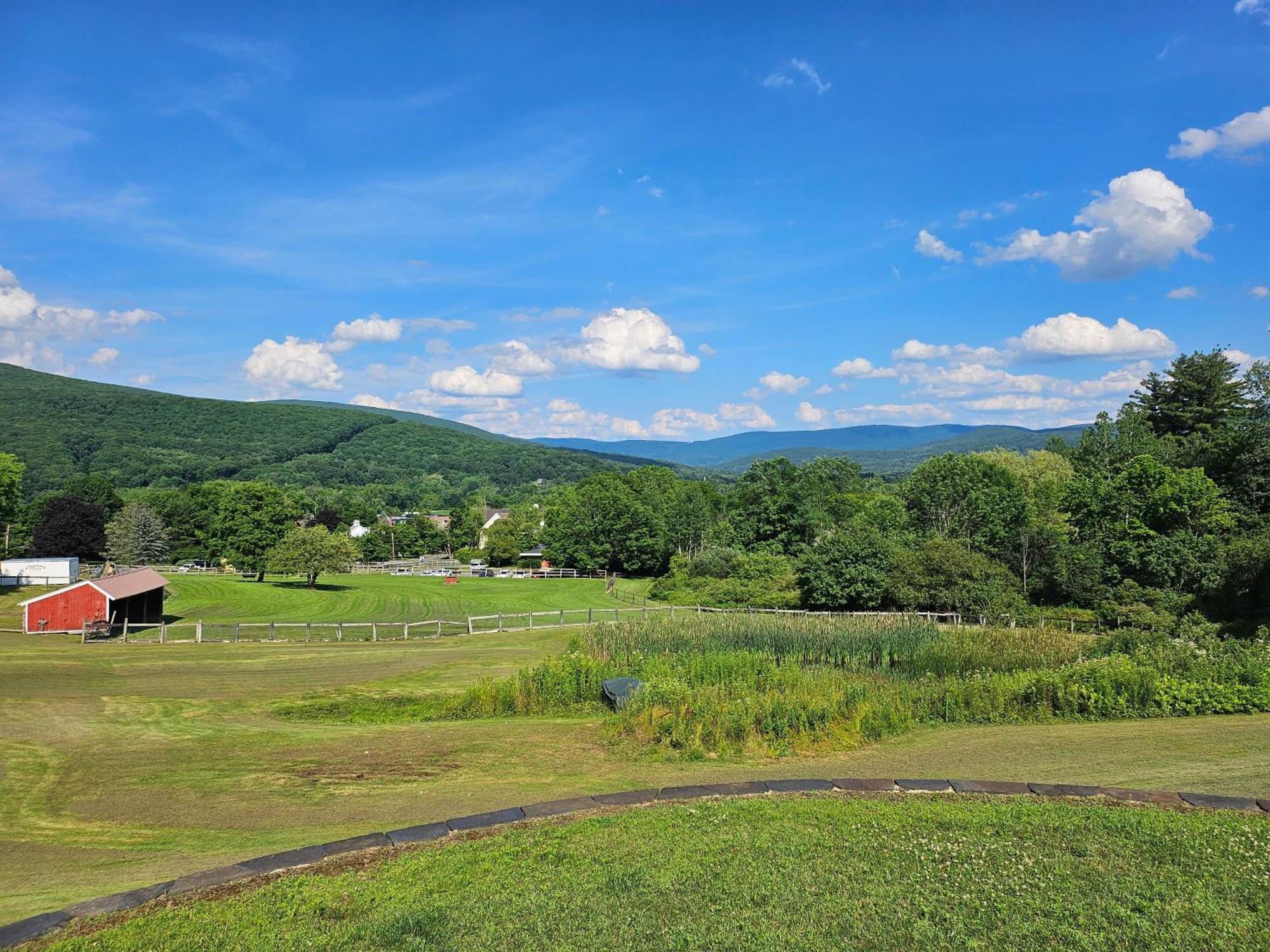 Clover Hill Farm & Country Inn 威廉斯敦 外观 照片