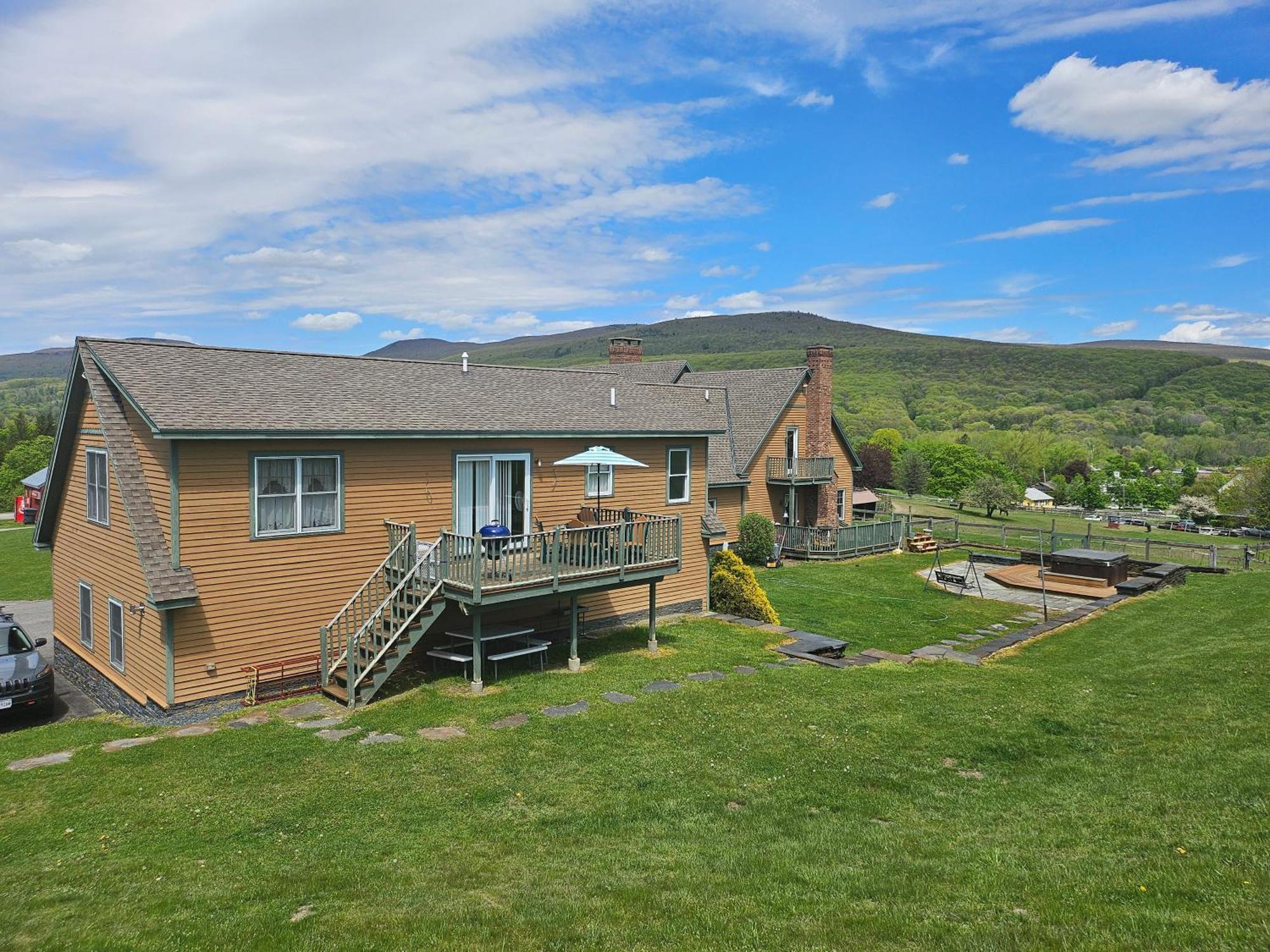 Clover Hill Farm & Country Inn 威廉斯敦 外观 照片